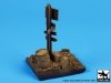 Black Dog D35042 Road signs base 1/35